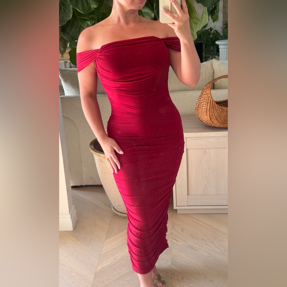 Ruby red Off-Shoulder Dress